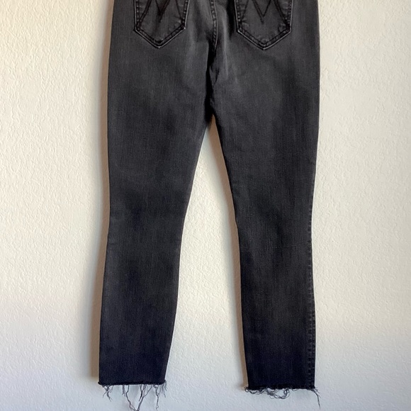 \Mother\ High Waisted Looker Ankle Fray - Picture 12 of 15